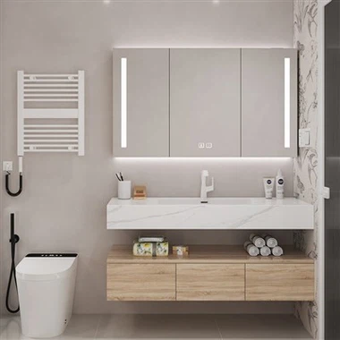 Kúpeľňová skrinka so zrkadlom